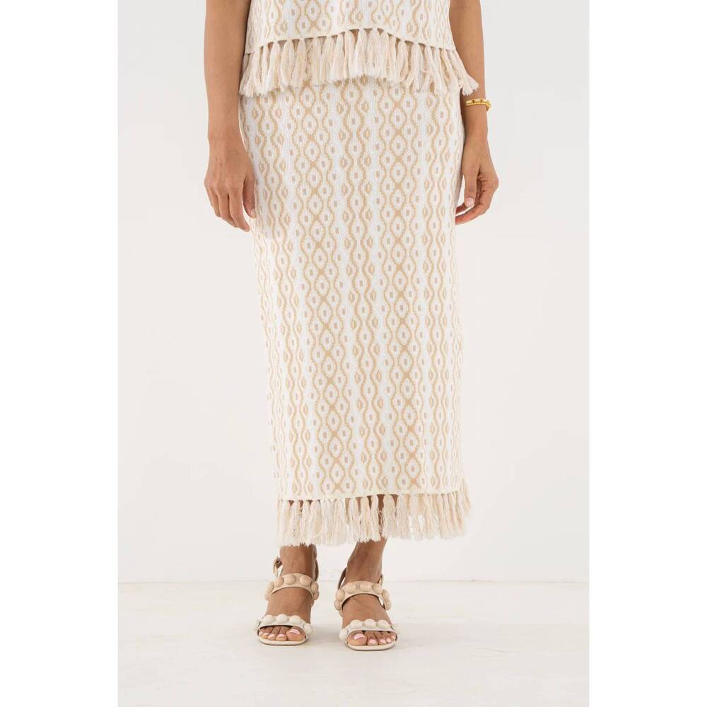 NEW EMILY MCCARTHY capri knit skirt in blanc petals